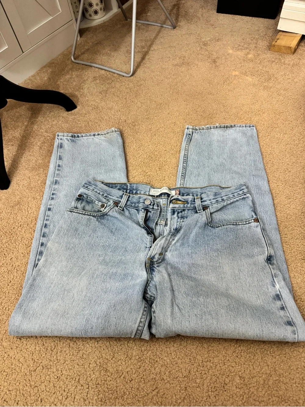 Levi’s 550 Light Wash Relaxed Fit Jeans 34x30